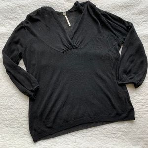 Margaret O'Leary Linen Black Top